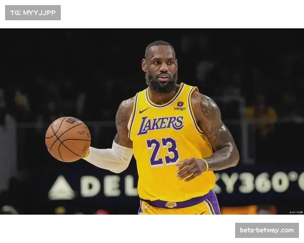 湖人108-106再胜爵士 詹姆斯复出后球队四战全胜